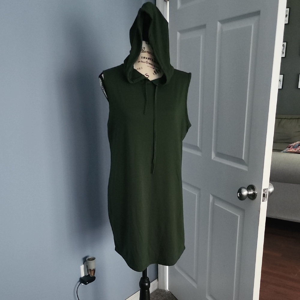 SHEIN Green Sleeveless Hoodie Mini Dress